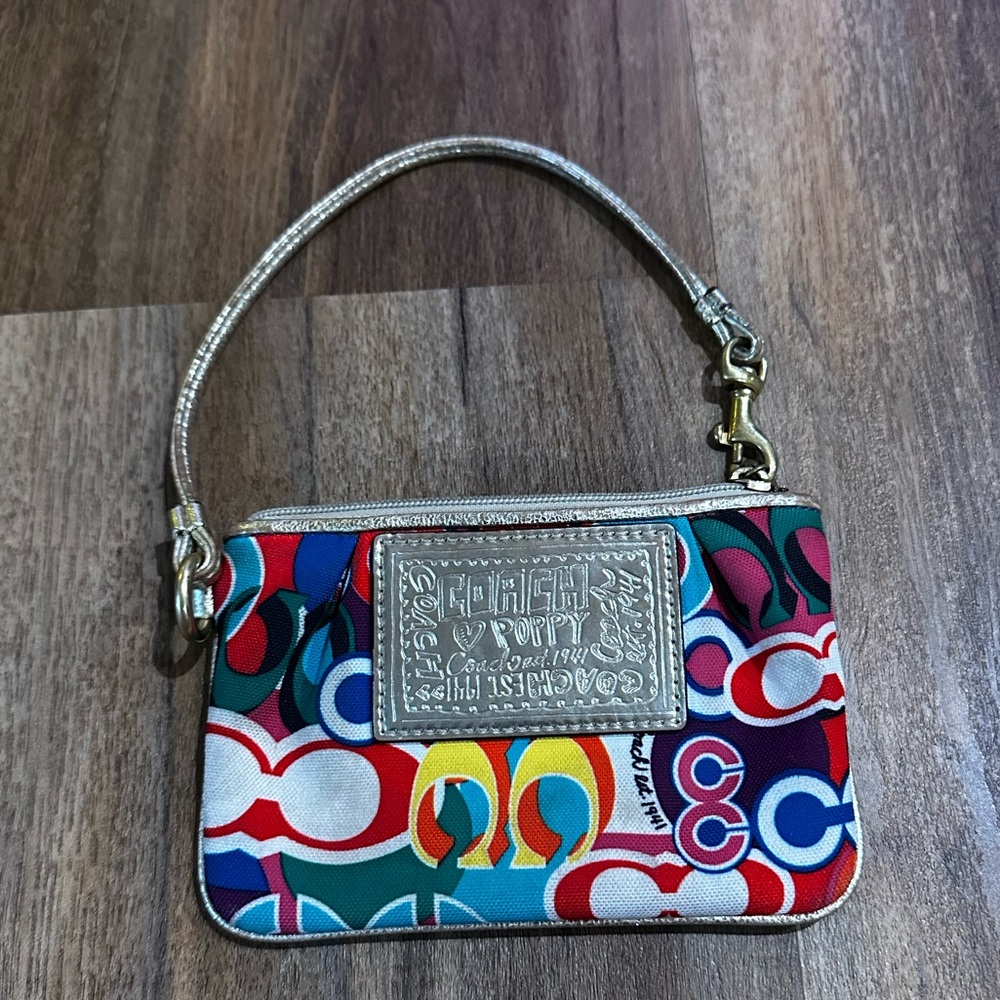 Poppy Coach Wristlet